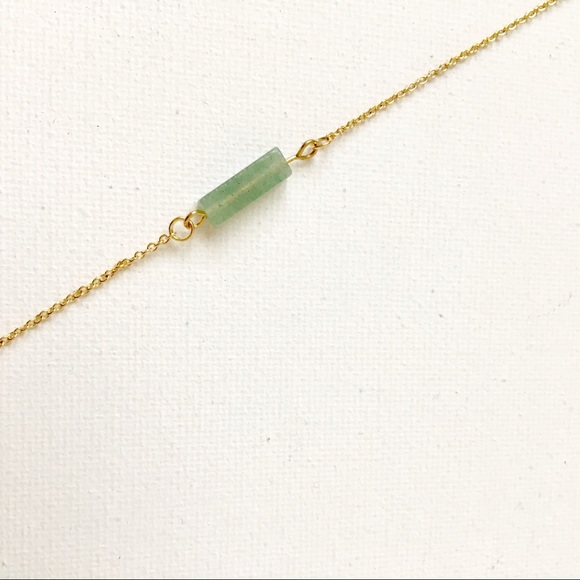 ALEXEI MINT STONE dainty necklace - Picture 5 of 8